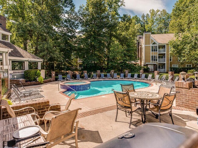 Building Photo - Don't miss out on this amazing 2 bedroom, ...