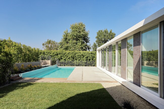 Building Photo - 3660 Inglewood Blvd