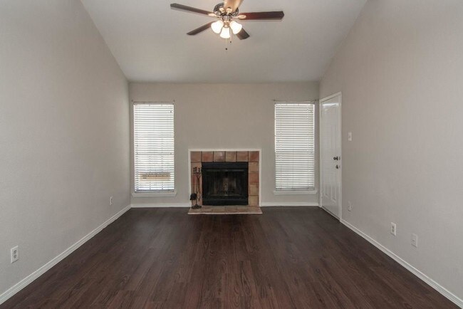 Building Photo - 12500 Sandpiper Dr