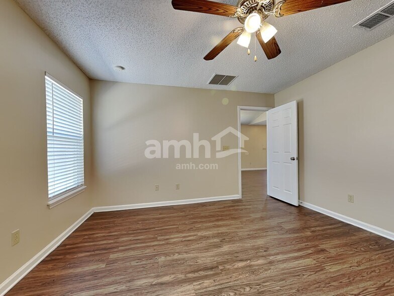 Building Photo - 96033 Sunfish Ln