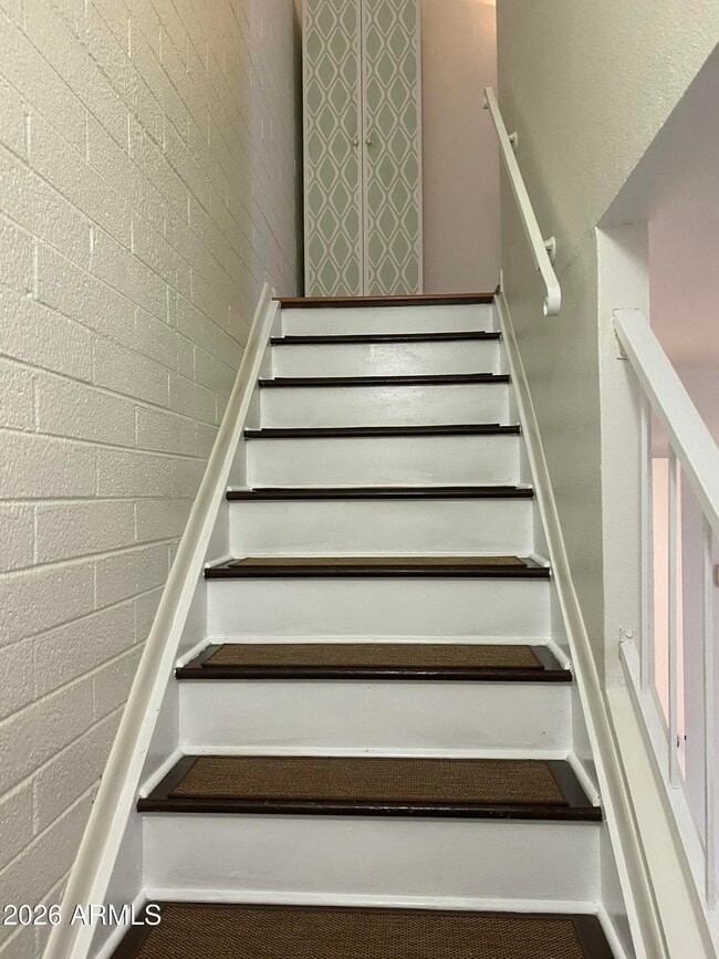 Building Photo - 8063 E Glenrosa Ave