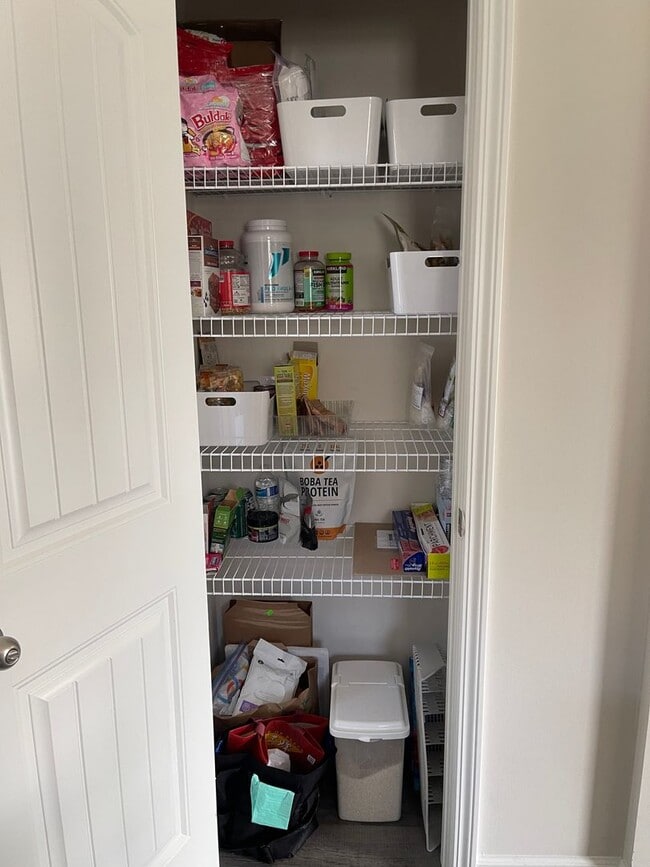 Building Photo - Lovely Three Bedroom Home in Camden and Minutes Away from I-20