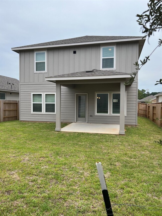 Building Photo - 6737 Chinapkin Oak Ln