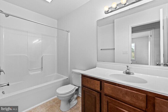 Building Photo - 35 Nittany Ct