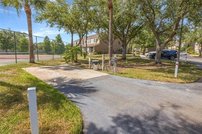 Building Photo - 6127 Bayside Key Dr