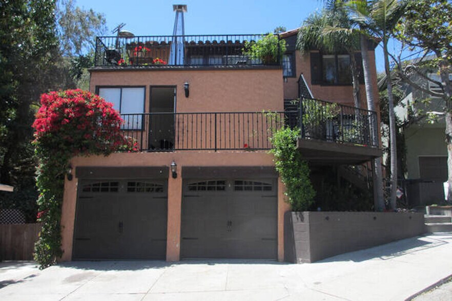 Building Photo - 2001 Pinehurst Rd