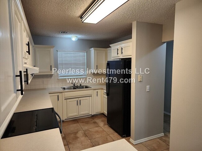 Building Photo - 509 Braithwaite St
