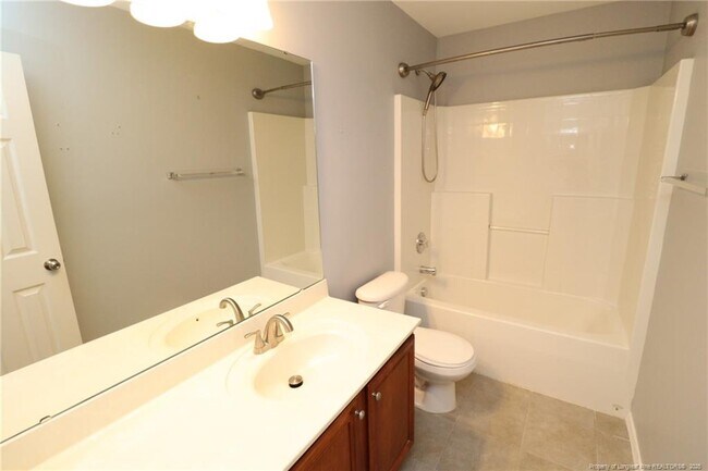 Building Photo - 605 Courthouse Dr