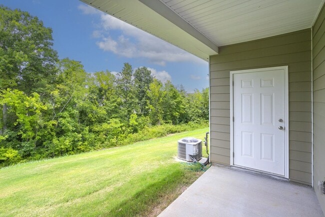 Building Photo - 2972 Mallard Dr