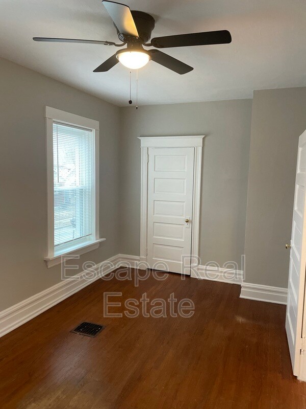 Building Photo - 4228 Osceola St