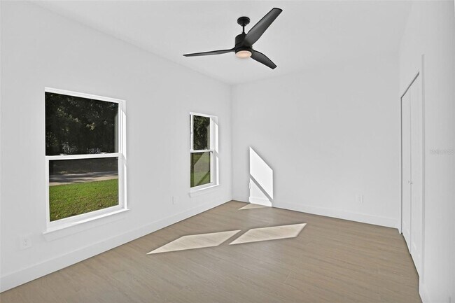Building Photo - 13527 SW 100th Ln