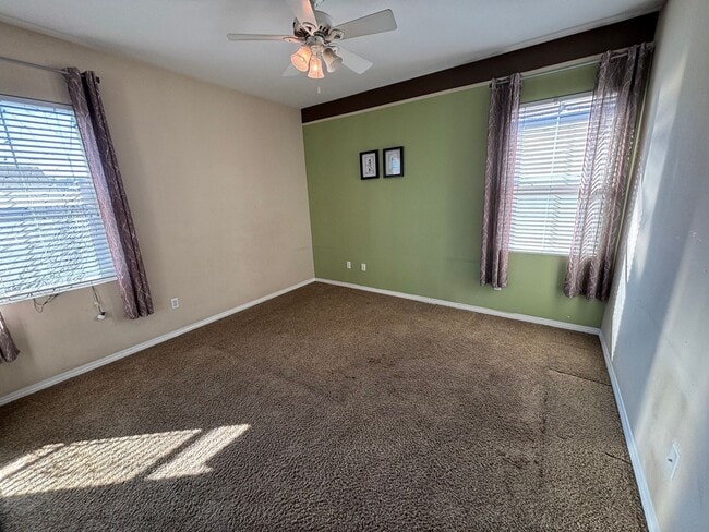 Building Photo - Short Term Lease - Grand 4-Bedroom Home with Entertainer's Yard in Gated River Village!