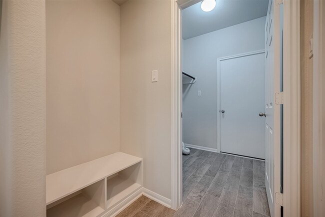 Building Photo - 3423 Hackberry Tree Ln