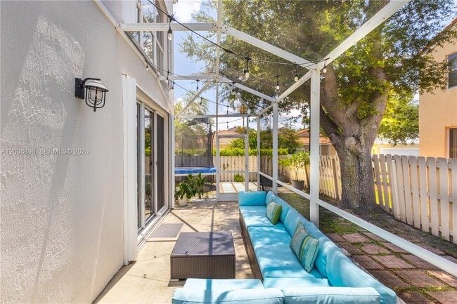 Building Photo - 14972 SW 50th Ct