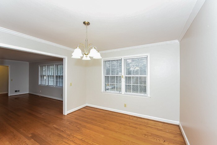Building Photo - 502 Old Saybrook Dr