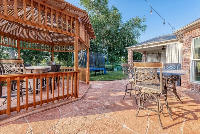 Building Photo - 8807 Stones Throw Ln