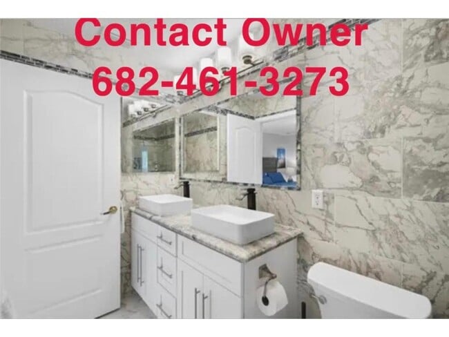 Building Photo - 5444 Shoreview Ave