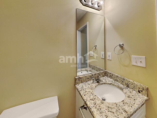 Building Photo - 4410 Brookridge Dr