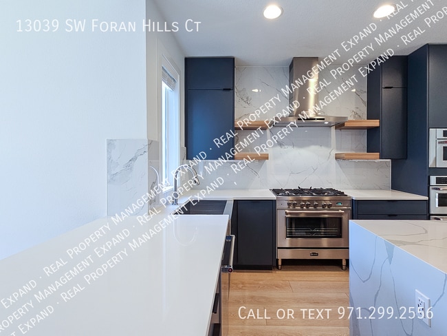 Building Photo - 13039 SW Foran Hills Ct