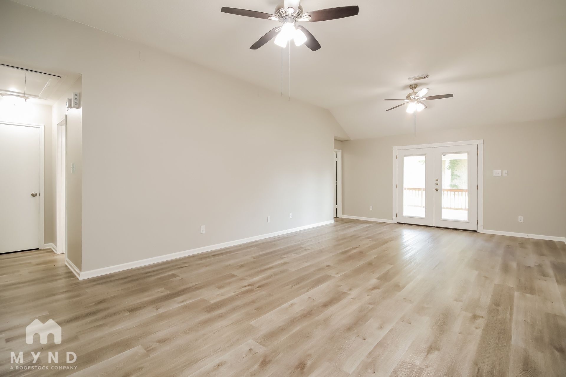 Building Photo - 19806 Azalea Valley Dr