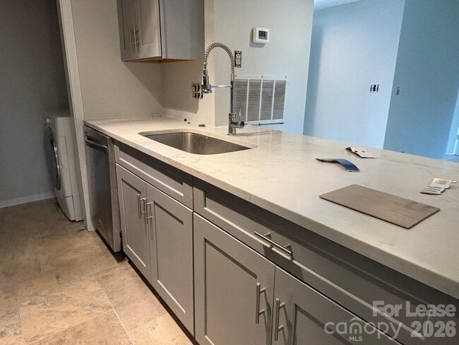 Building Photo - 11029 Harrowfield Rd