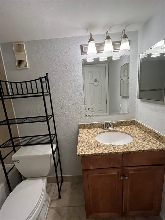 Building Photo - 2760 Coconut Bay Ln