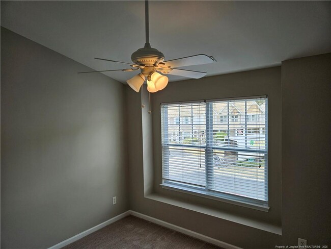 Building Photo - 119 Shelter Haven Drive