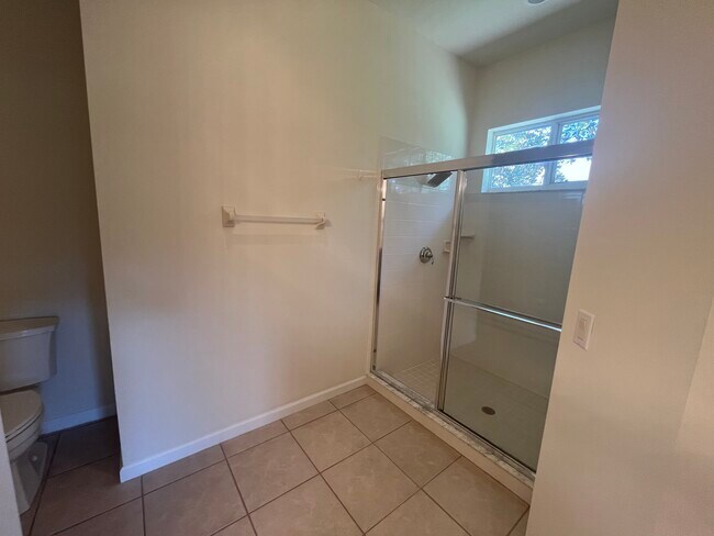Building Photo - 1436 Carlow Cir