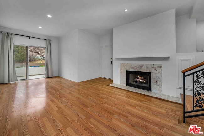 Building Photo - 1655 Selby Ave