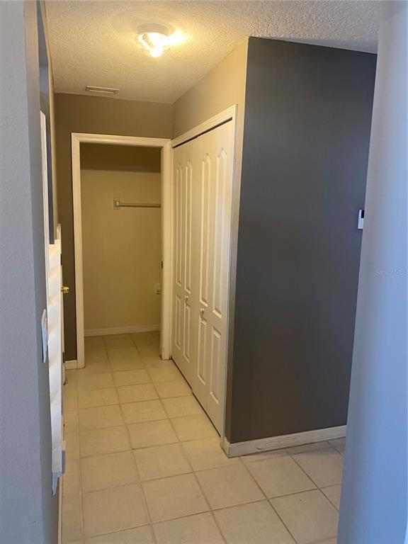 Building Photo - 10471 Lucaya Dr