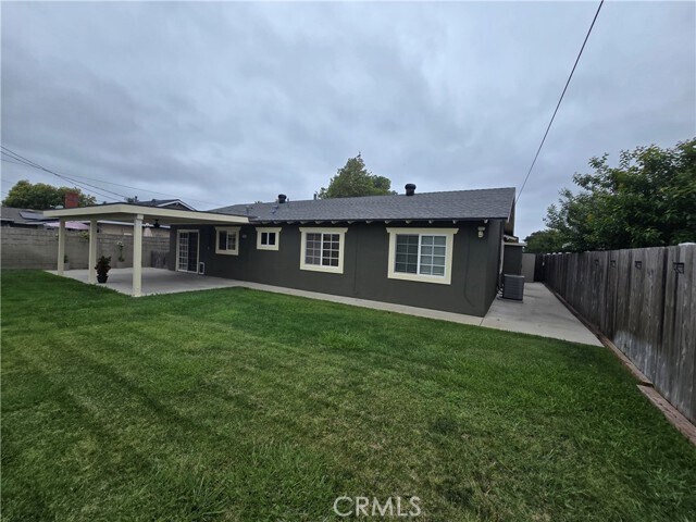 Building Photo - 6792 Sylvia Dr