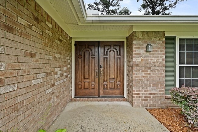 Building Photo - 609 Indigo Cir