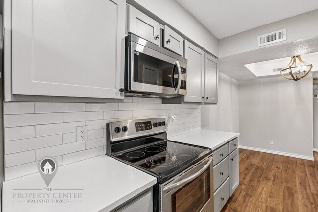 Building Photo - 14439 N Pennsylvania Ave