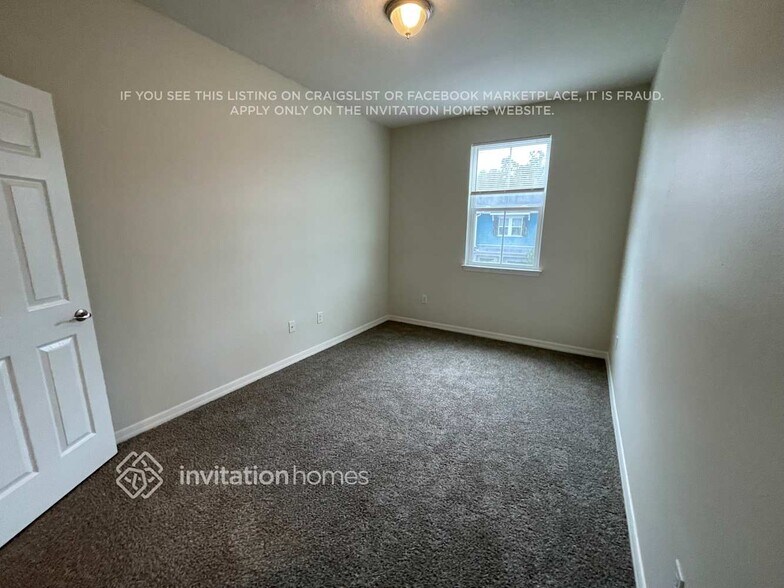 Building Photo - 2886 Grand Kemerton Pl