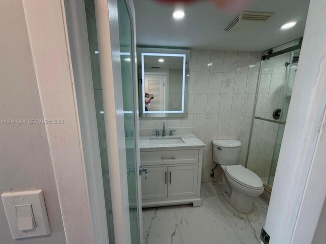 Building Photo - 1400 S Ocean Dr