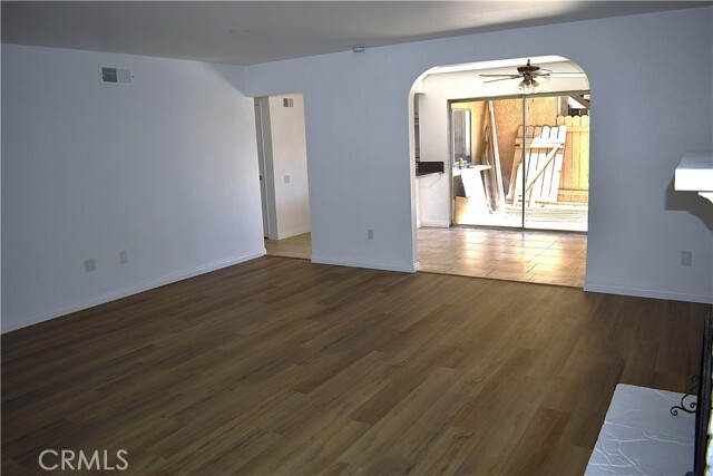 Building Photo - 167 S Malena Dr