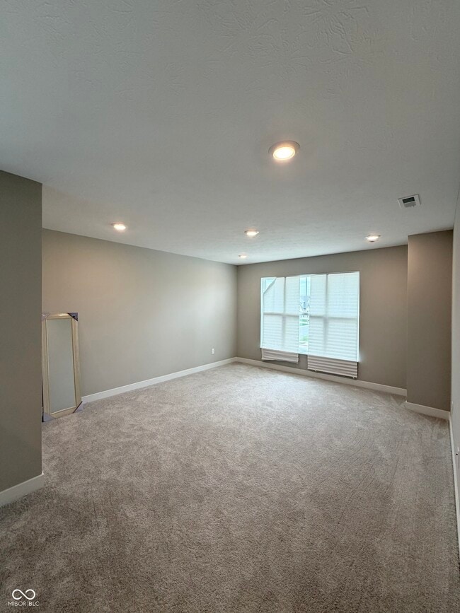 Building Photo - 908 Edmonds Pl