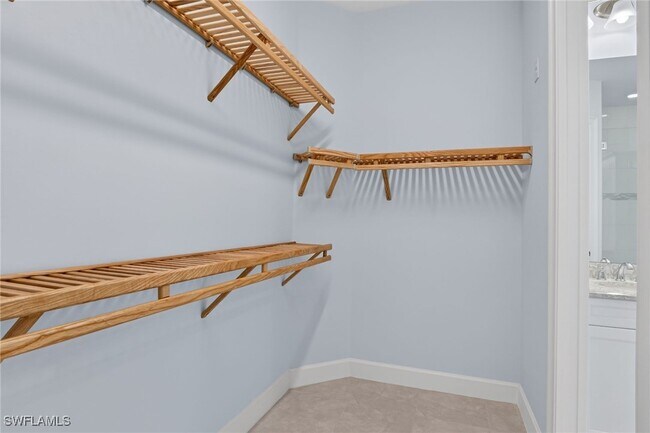 Building Photo - 8813 Yucatan Ct