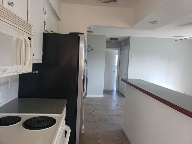 Building Photo - 1818 Rodman St