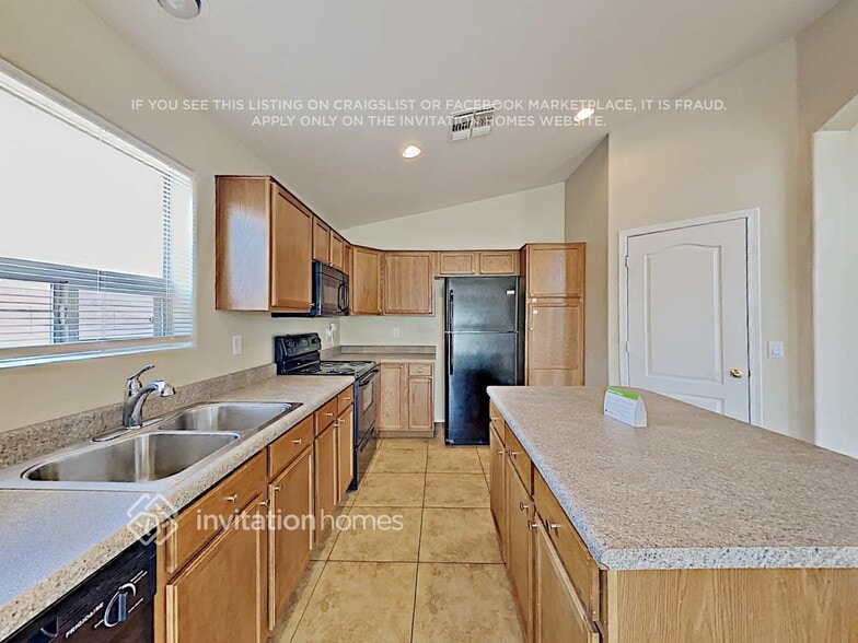 Building Photo - 5459 N Rattler Way