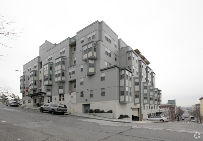 Building Photo - Nihonmachi Terrace