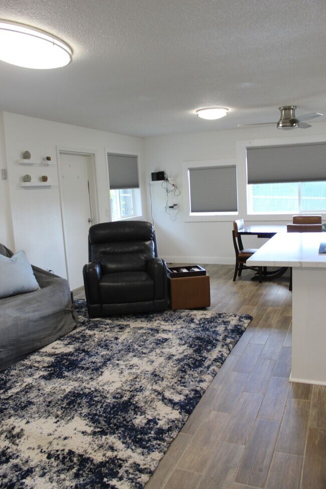 Building Photo - Loha