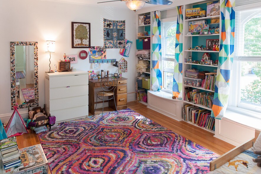 Building Photo - 63 Meigs St