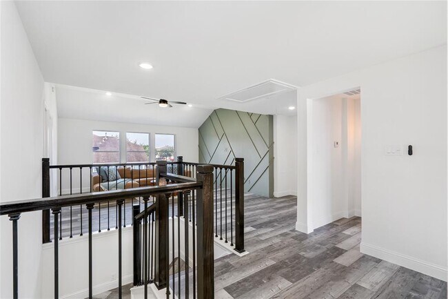 Building Photo - 7531 Leecast Ct