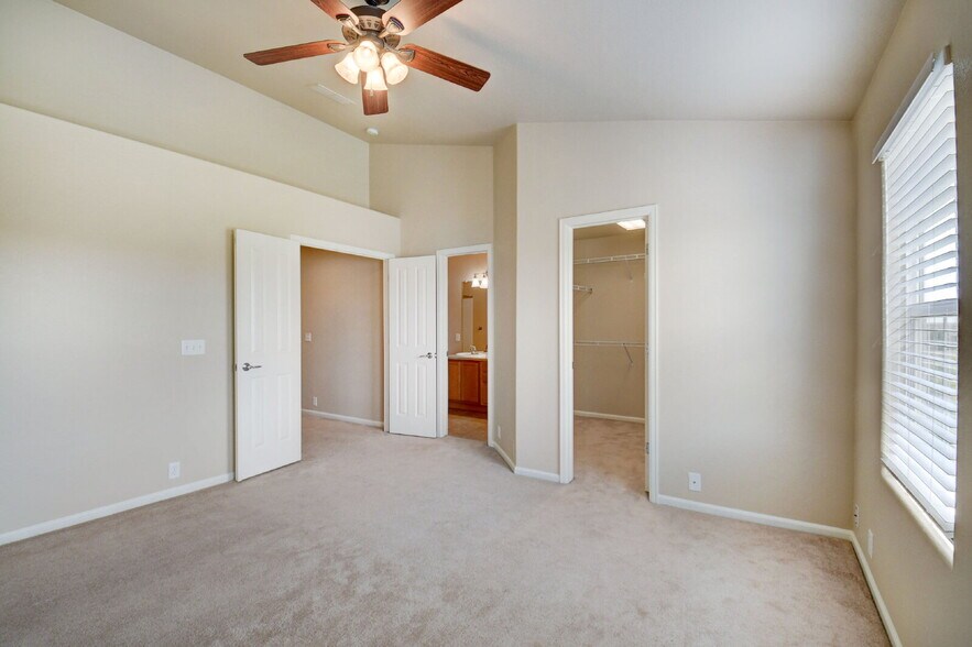Building Photo - Minutes from Military Bases – Well-Maintai...