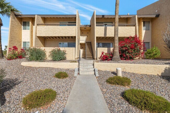 Building Photo - Great South Scottsdale Location 1 Bedroom Fully Furnished (optional)