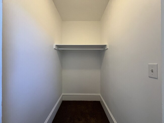 Building Photo - CPO2416