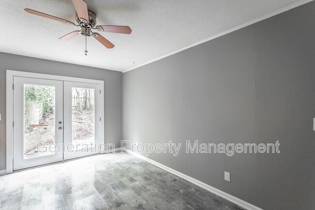 Building Photo - 510 Ely Rd