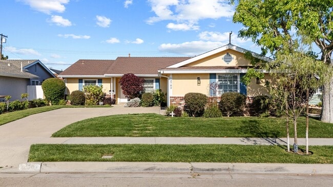 Building Photo - Garden Grove Gem: Your New Home Awaits on ...