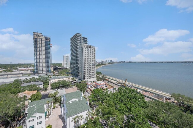Primary Photo - 3301 Bayshore Blvd